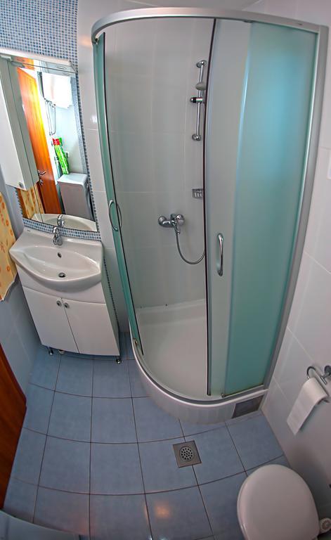 Apartment Brac Sutivan Exterior photo